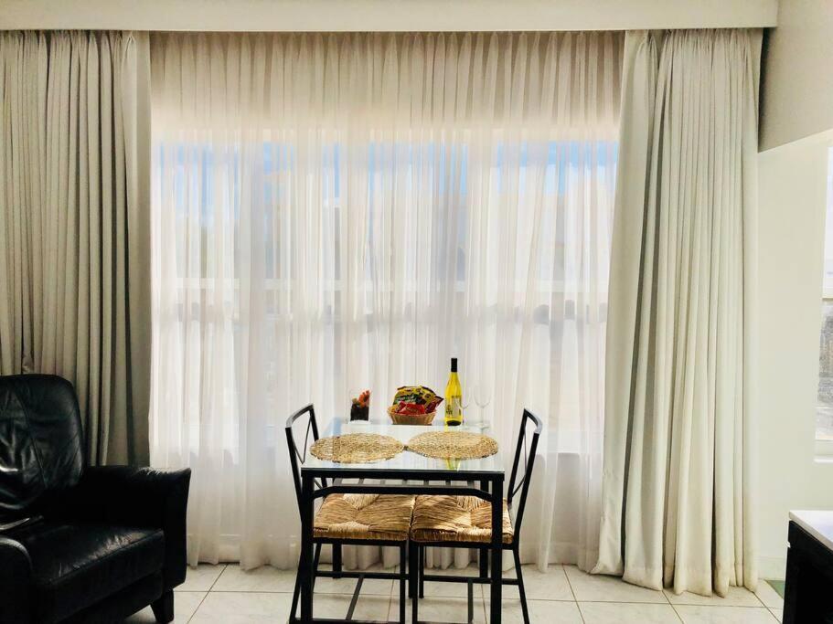 Apartment Right On The Beach! Miami Beach Exterior photo
