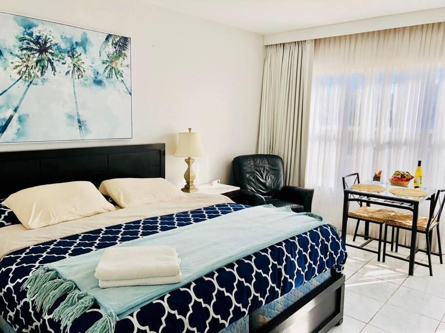 Apartment Right On The Beach! Miami Beach Exterior photo